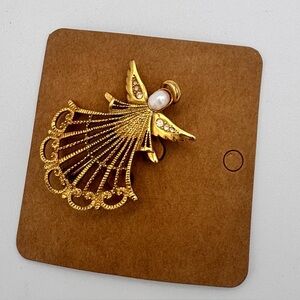 Gold Tone Angel Brooch with Freshwater Pearl 2”